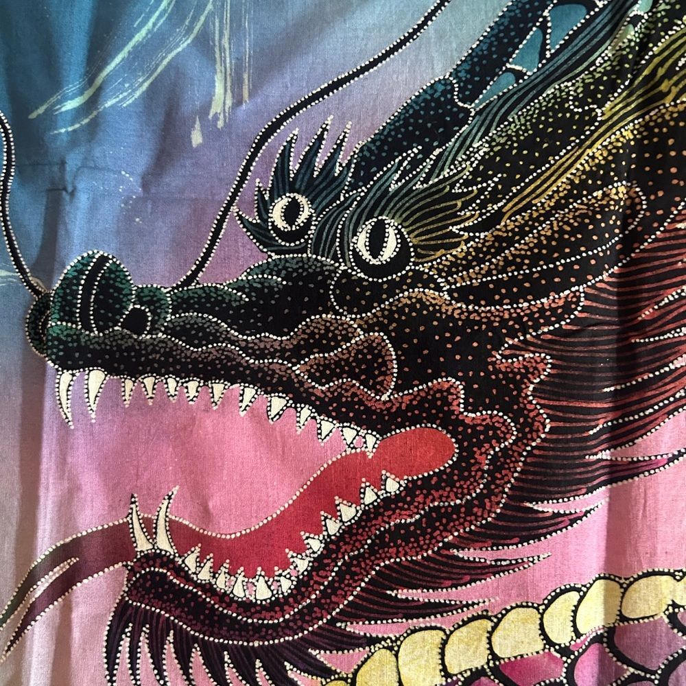 Dragon multicolor Rainbow indonesian Batik Panel Priyo 28" X 34.5” - Picture 5 of 14